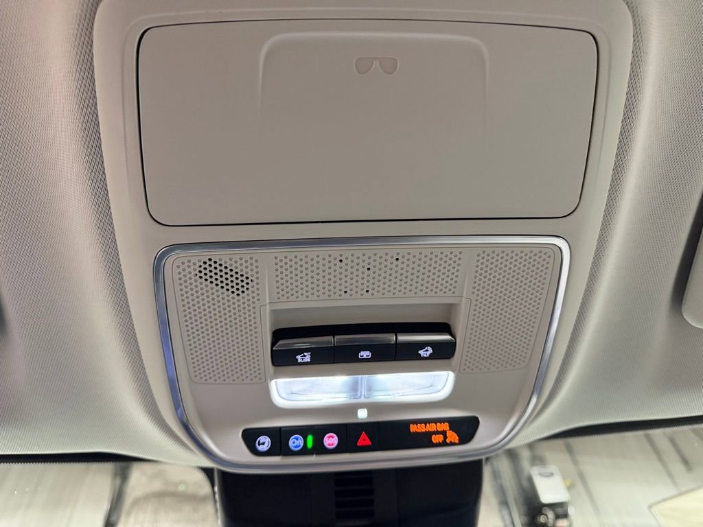 New 2026 Buick Enclave Avenir w/ Super Cruise Package image 26