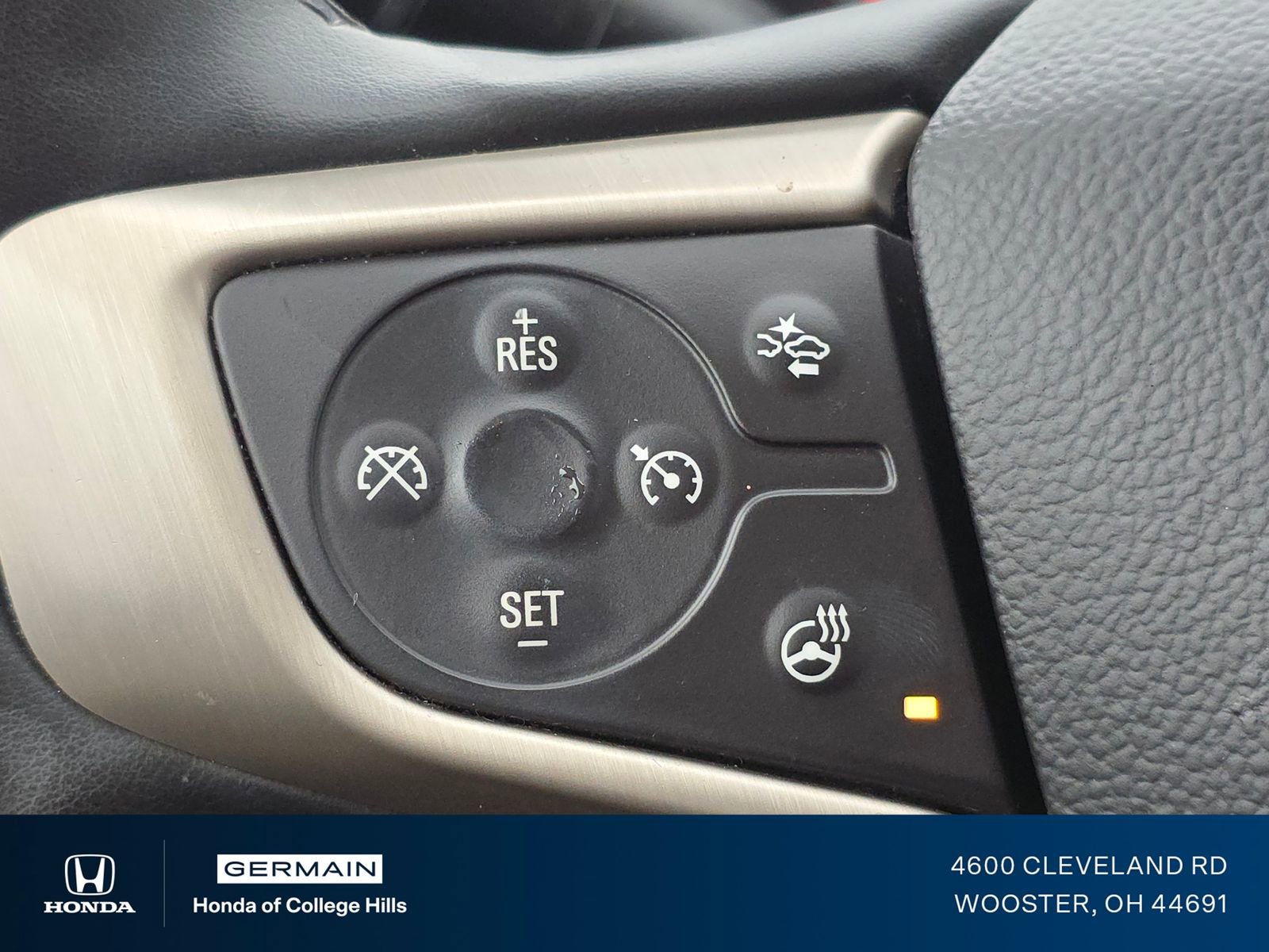 Used 2023 GMC Acadia Denali w/ Denali Technology Package image 27