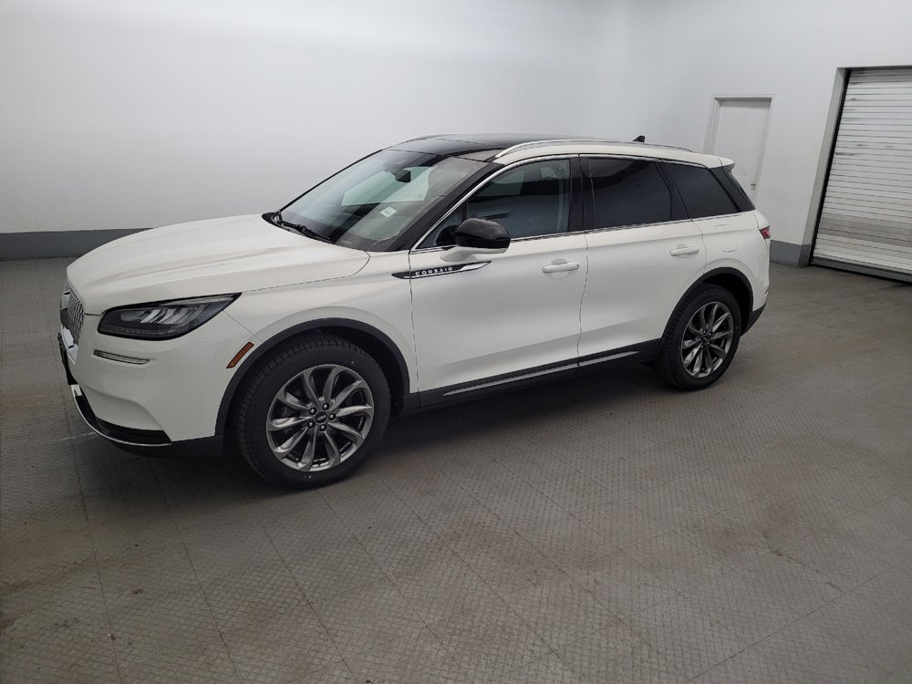 Used 2020 Lincoln Corsair AWD w/ Premium Package image 2