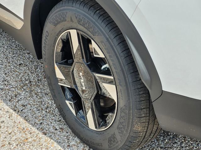 New 2026 Kia Sportage LX FWD image 5
