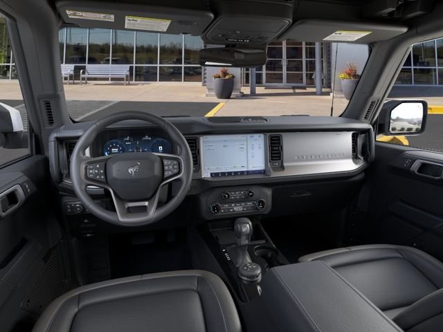 New 2026 Ford Bronco Outer Banks image 9