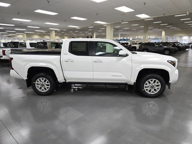 New 2026 Toyota Tacoma SR5 image 6