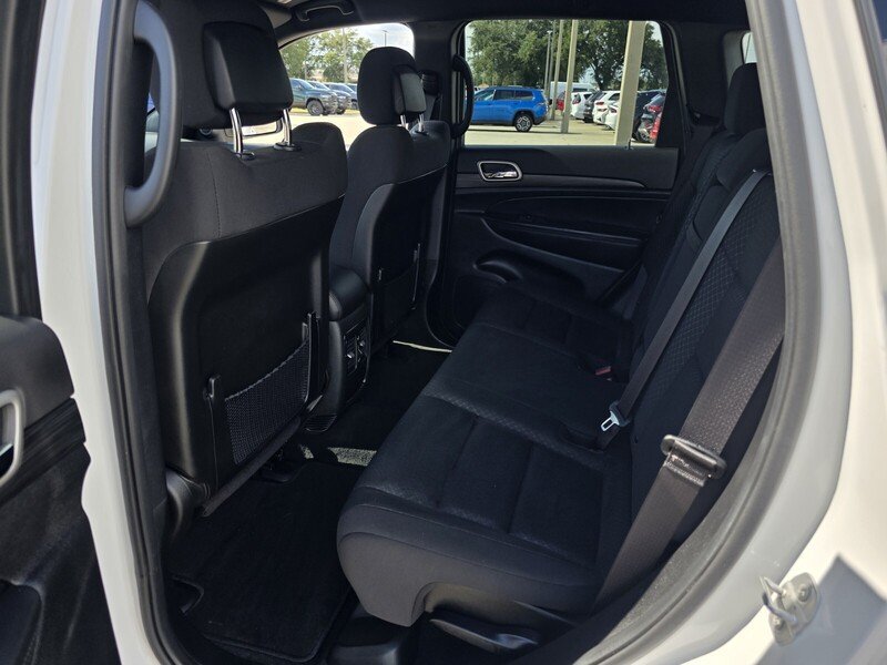 Certified 2022 Jeep Grand Cherokee Laredo E RWD image 12
