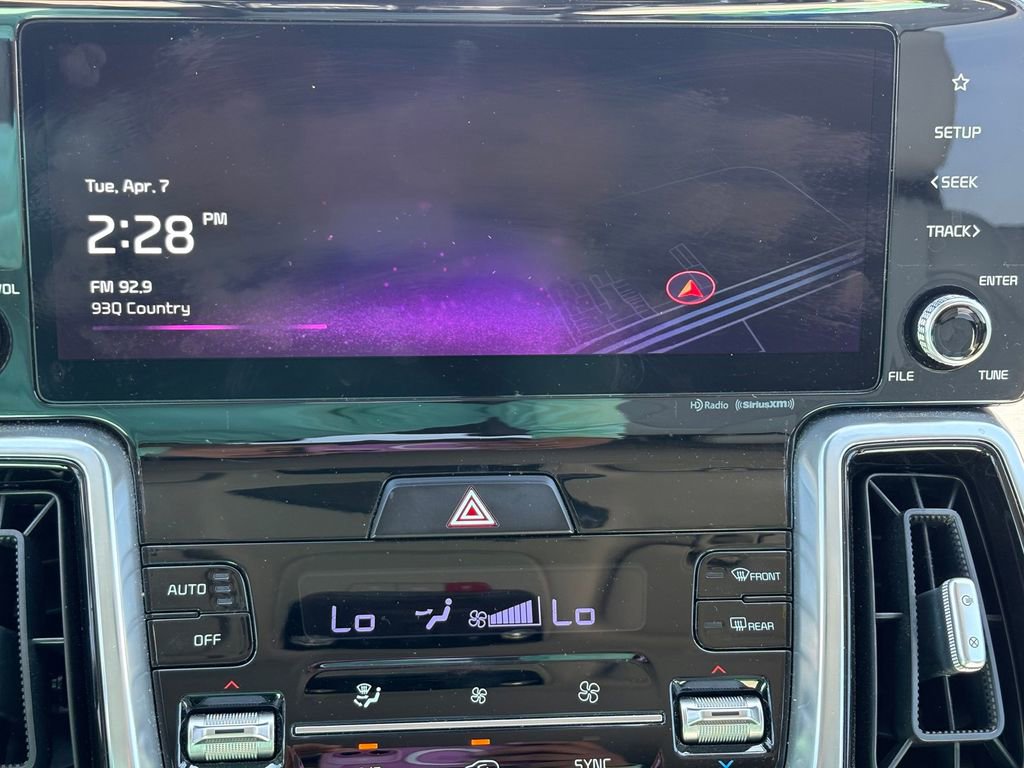 Certified 2023 Kia Sorento SX image 29