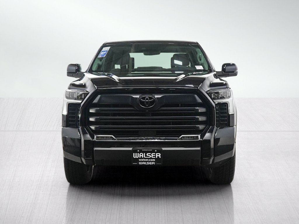 Used 2024 Toyota Tundra Limited AWD/4WD image 8