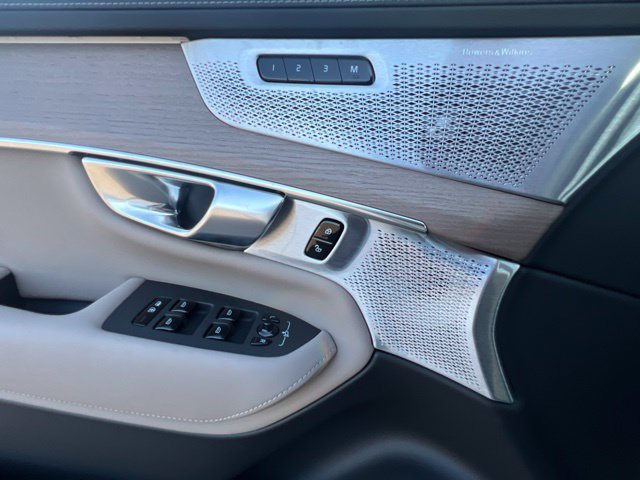 New 2026 Volvo XC90 T8 Ultra w/ Lounge Package AWD/4WD image 26