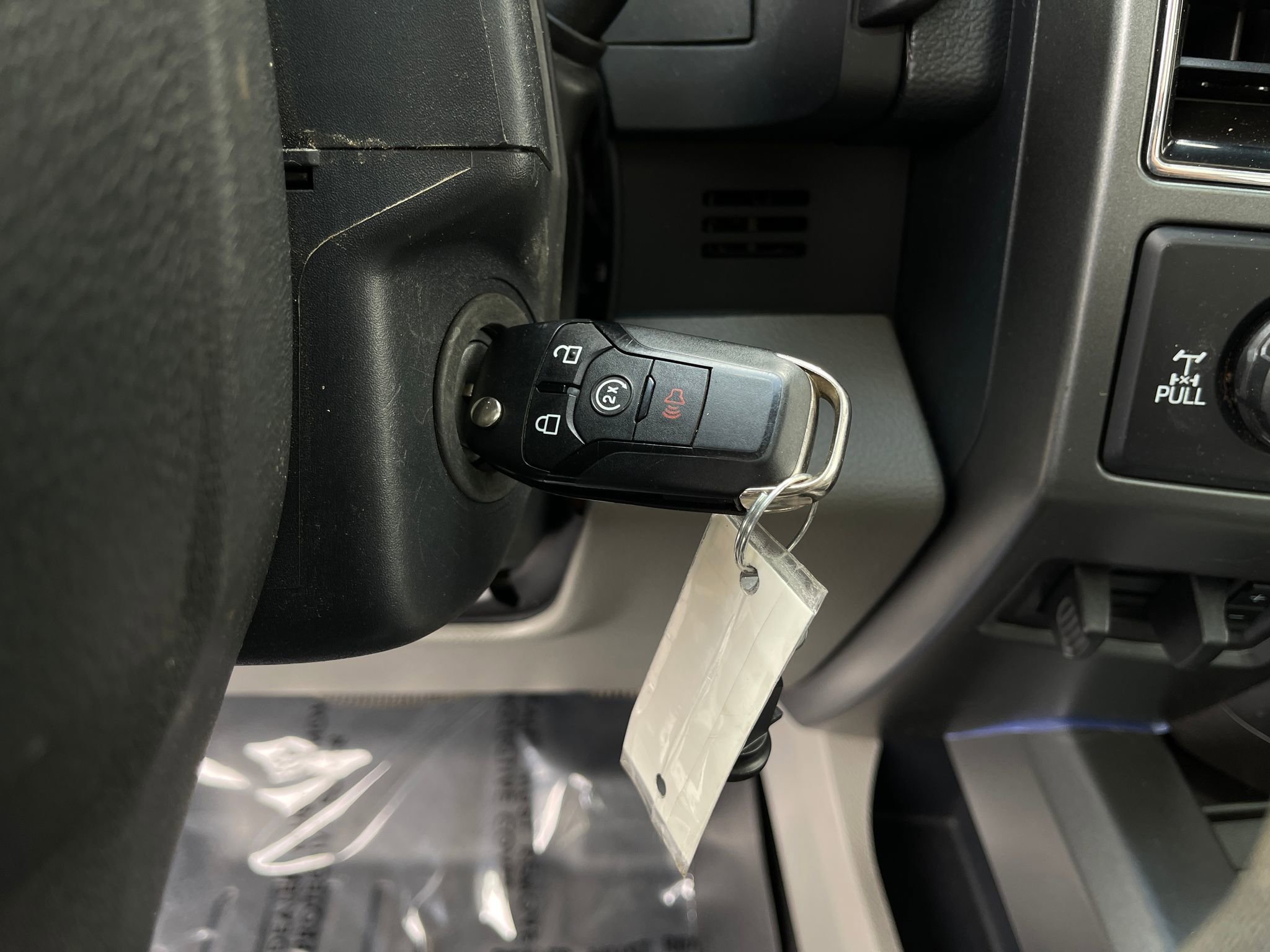 Used 2022 Ford F250 XLT w/ XLT Premium Package image 19