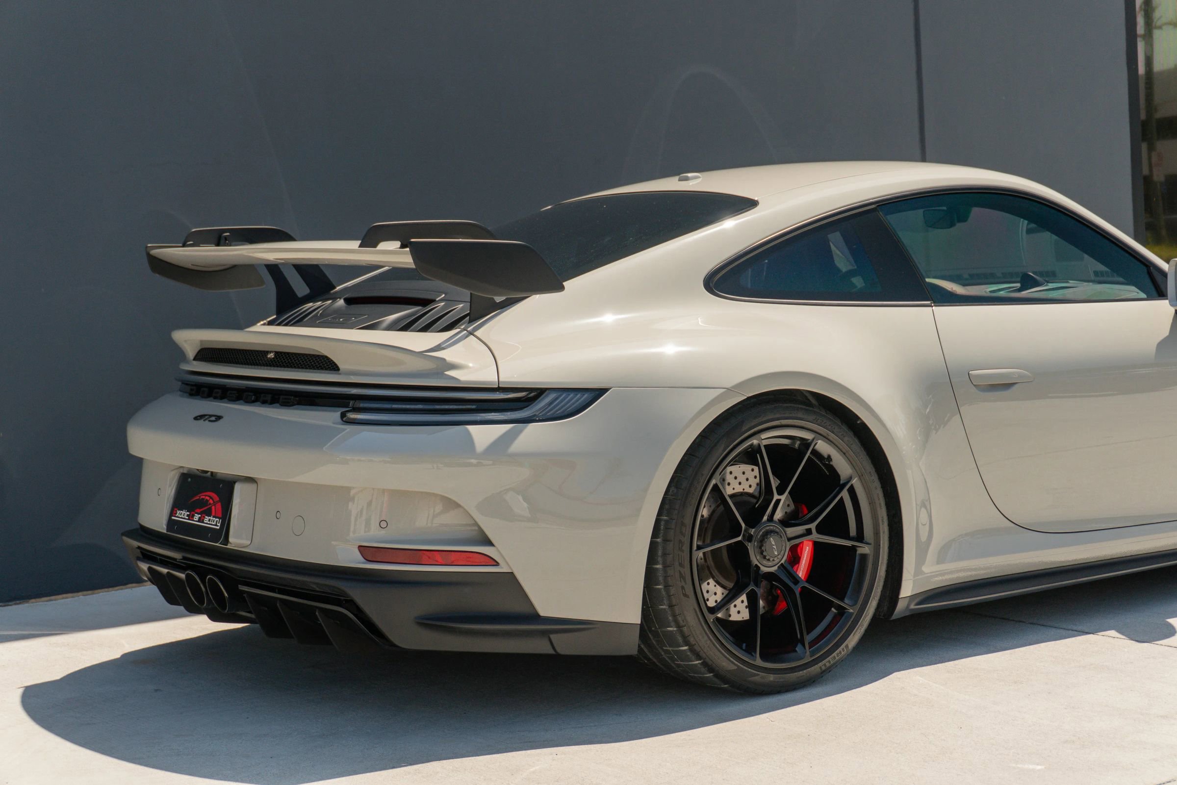 Used 2022 Porsche 911 GT3 RWD image 32