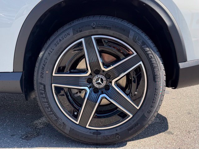 New 2027 Mercedes-Benz GLC 300 4MATIC image 11