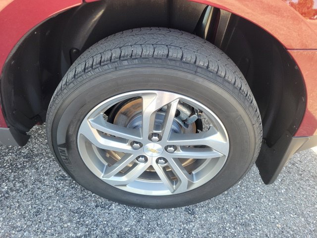 Used 2016 Chevrolet Equinox LTZ w/ Enhanced Convenience Package FWD image 9