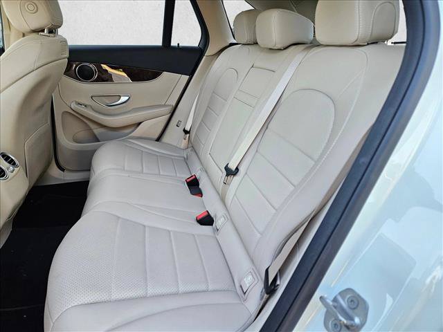 Used 2018 Mercedes-Benz GLC 300 image 16