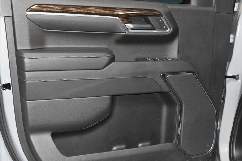 Used 2024 GMC Sierra 1500 Elevation image 4