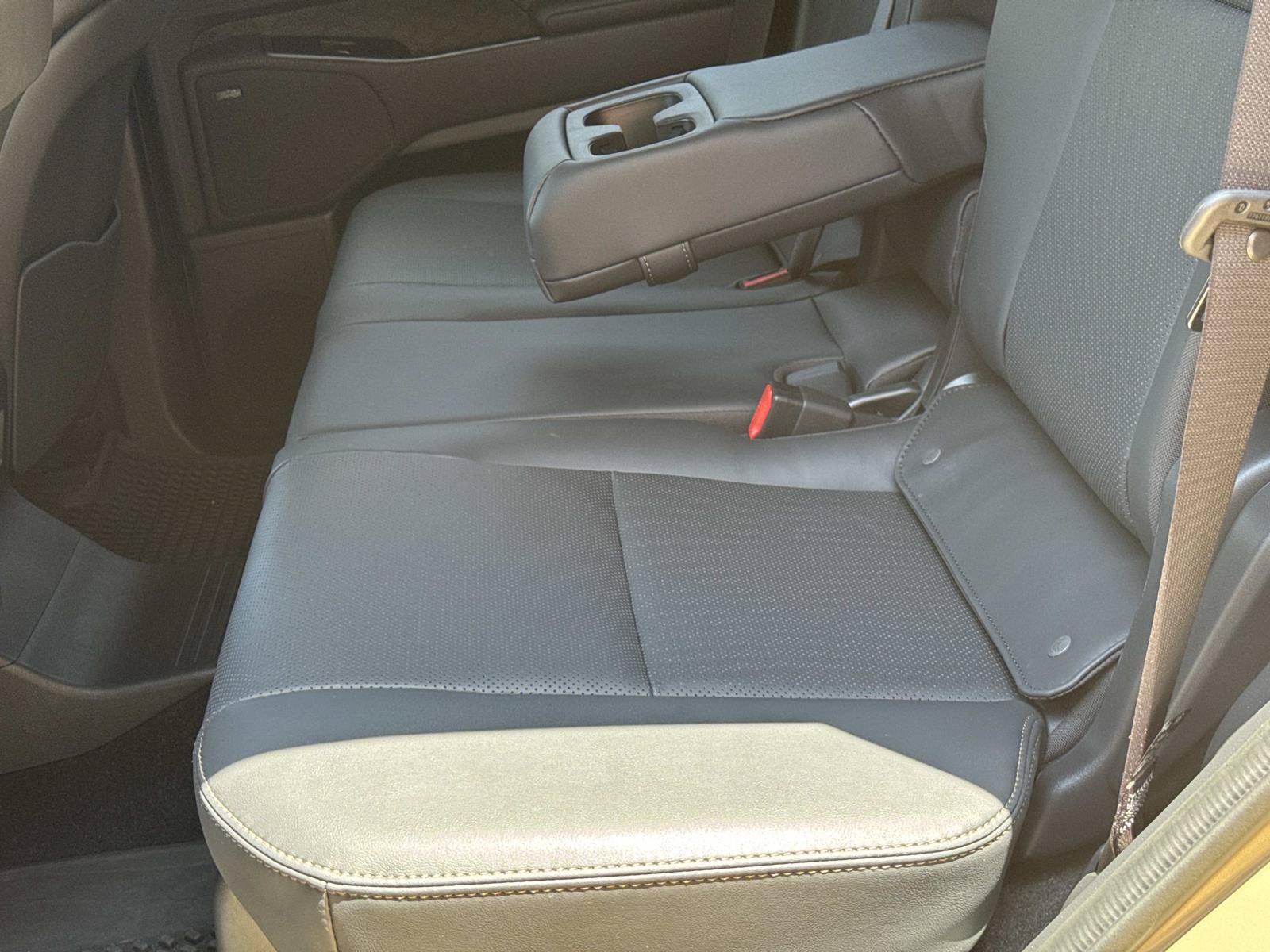 Certified 2025 Lexus GX 550 AWD/4WD image 17