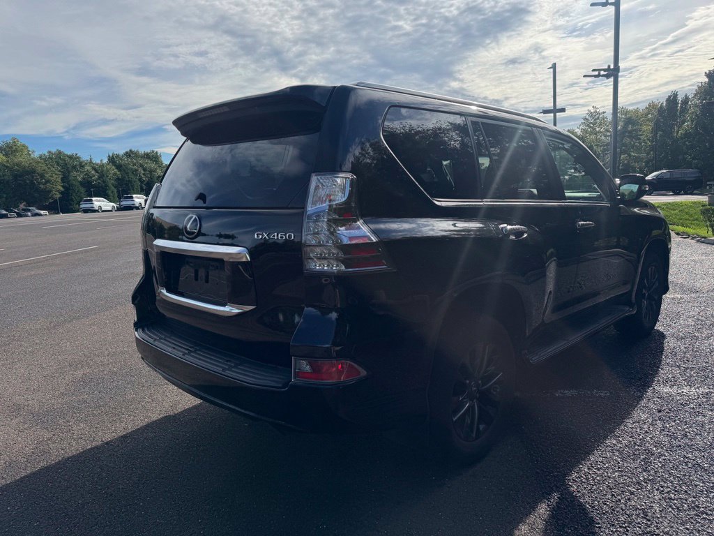 Used 2020 Lexus GX 460 Premium w/ Premium Package AWD/4WD image 4