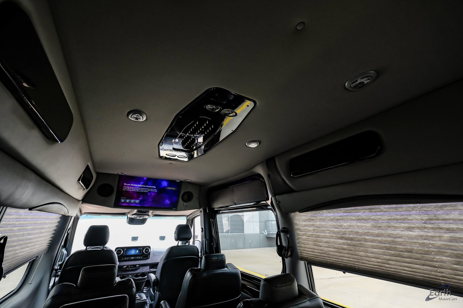 Used 2024 Mercedes-Benz Sprinter 2500 image 99