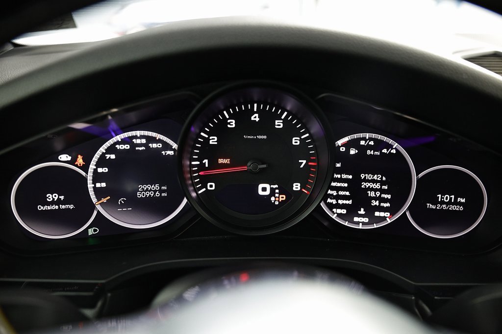 Used 2023 Porsche Cayenne image 32