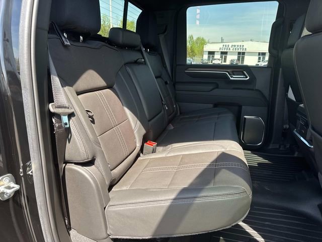 Used 2024 Chevrolet Silverado 2500 High Country w/ Technology Package image 23