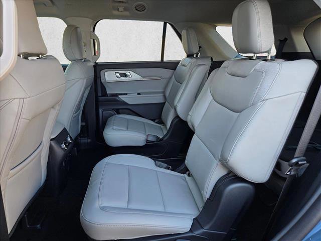 New 2026 Ford Explorer Active w/ Active Comfort Package image 16