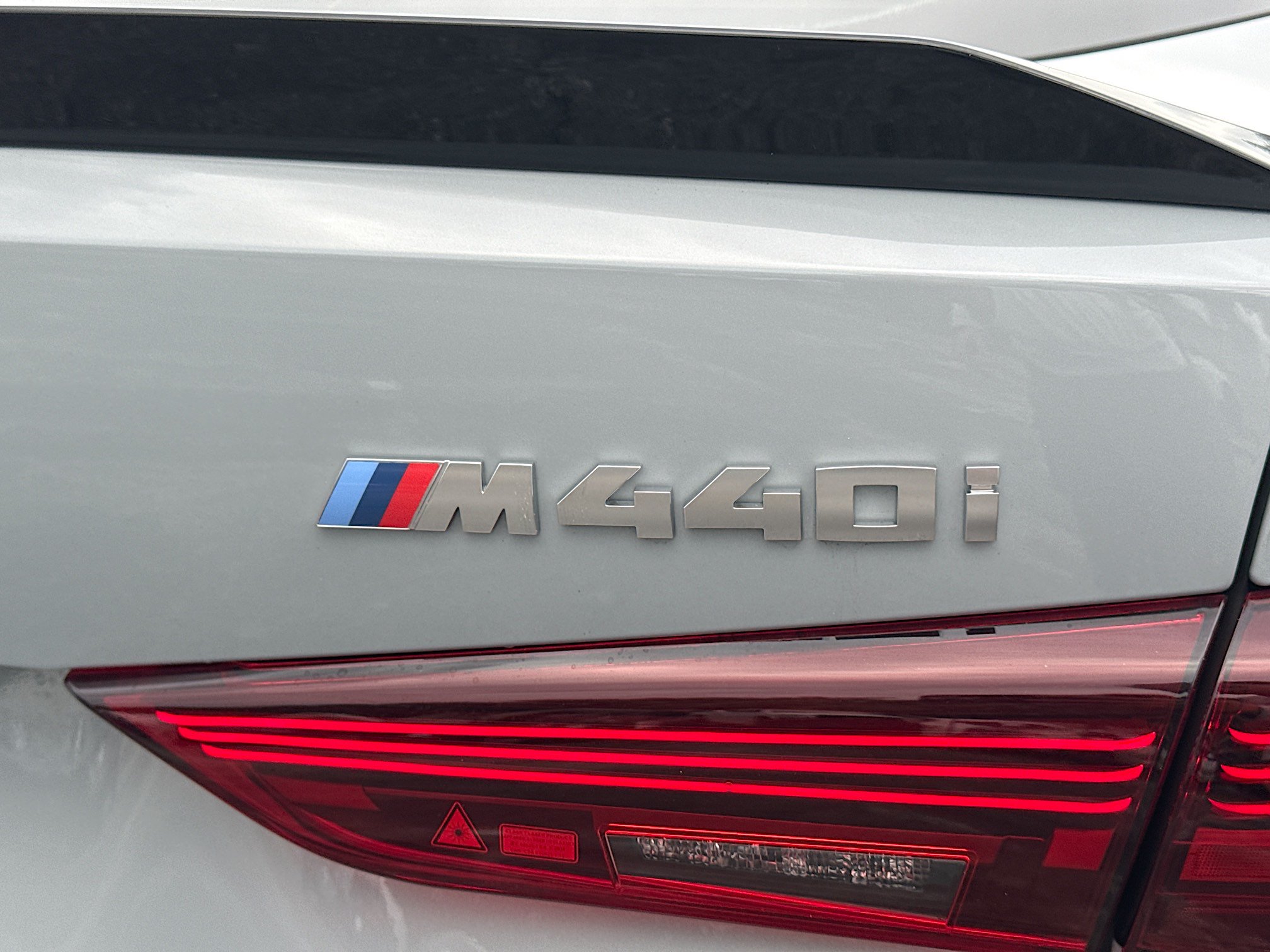 Used 2025 BMW M440i RWD image 11
