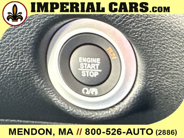 New 2027 Chrysler Pacifica Select AWD/4WD image 33
