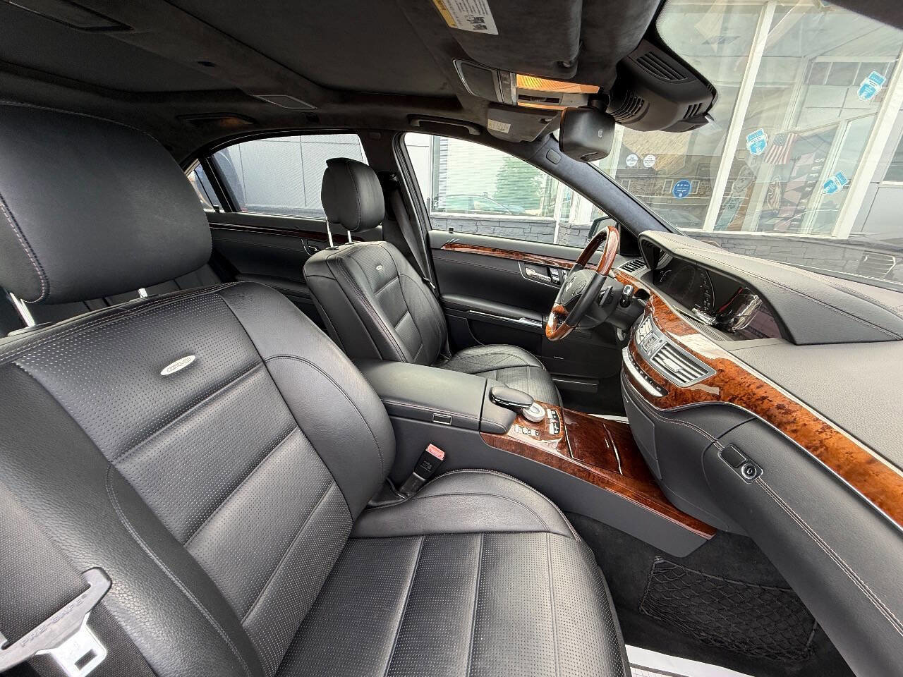 Used 2013 Mercedes-Benz S 63 AMG image 16