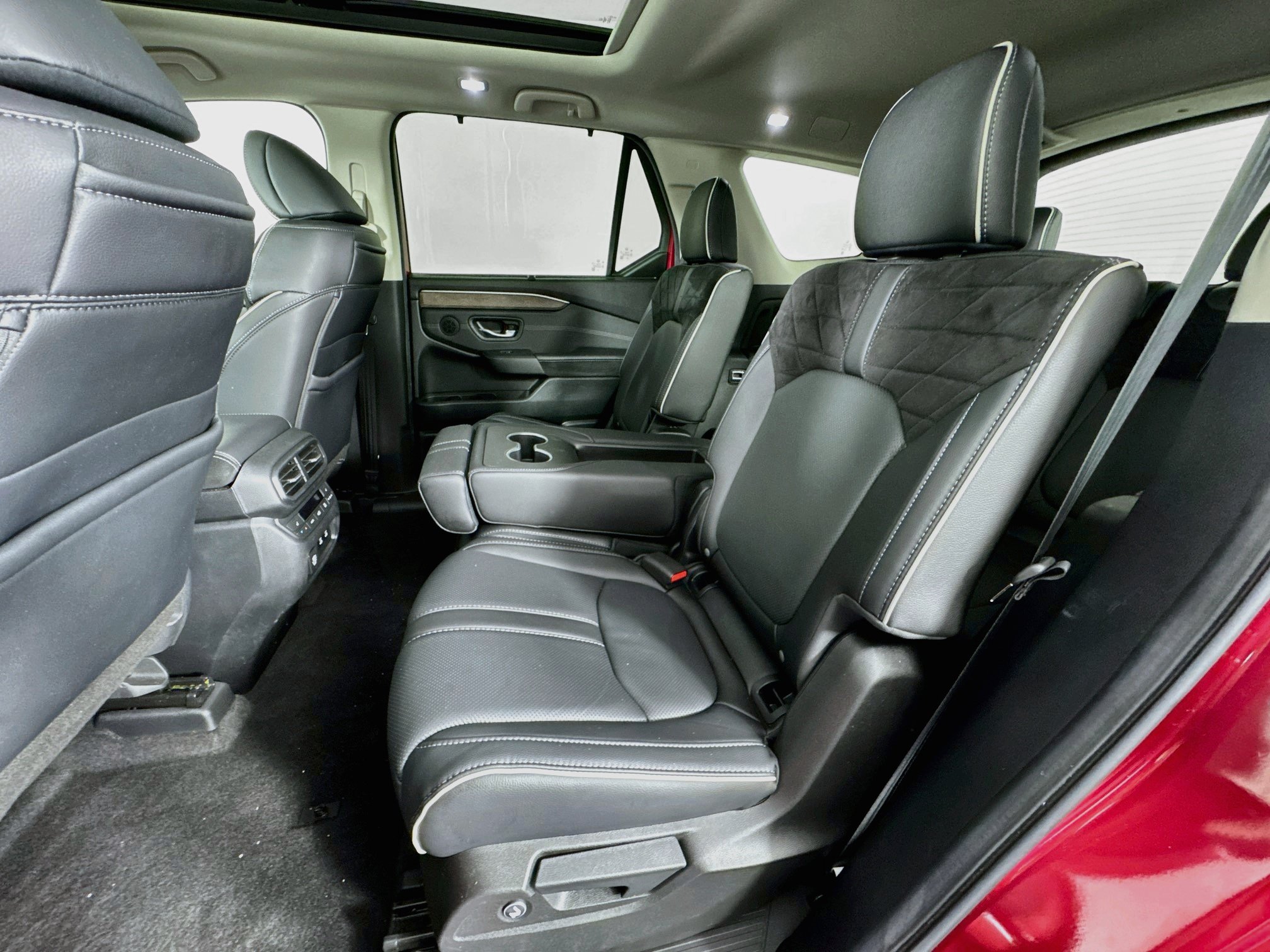 Certified 2026 Honda Pilot Elite image 26