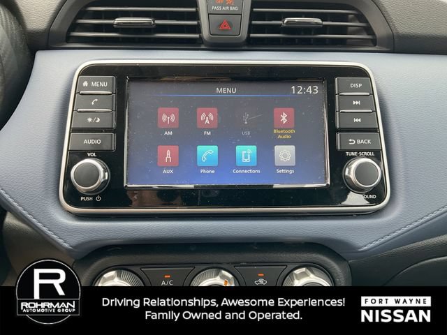 Used 2024 Nissan Versa SV FWD image 15