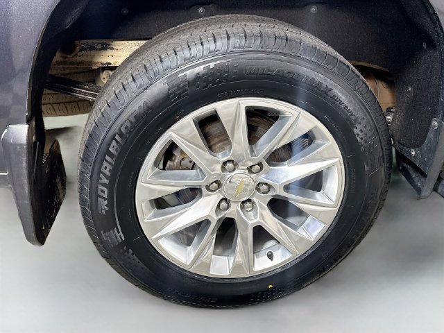 Used 2021 Chevrolet Silverado 1500 LTZ AWD/4WD image 32