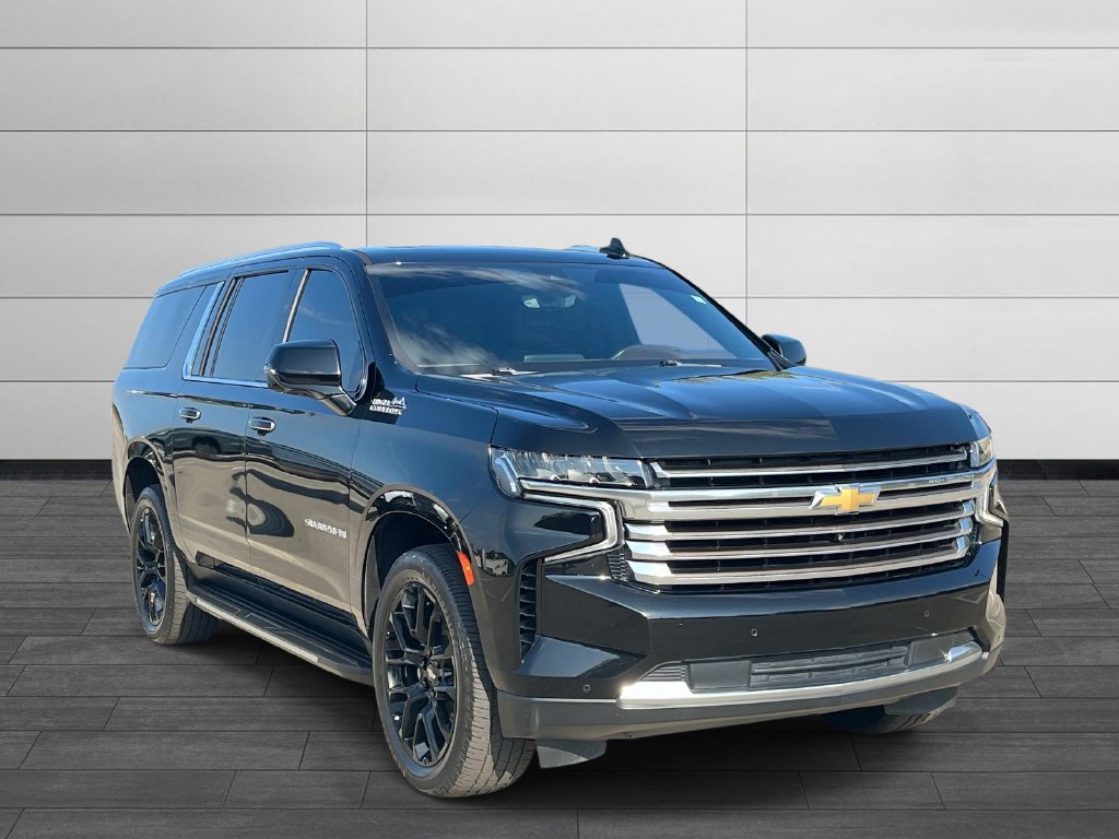 Used 2022 Chevrolet Suburban High Country AWD/4WD image 7