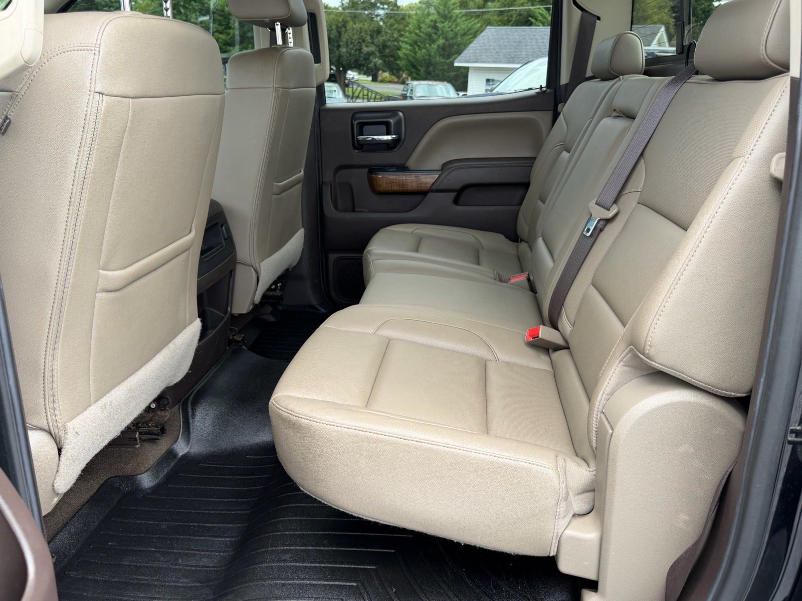 Used 2017 GMC Sierra 2500 SLT w/ Duramax Plus Package AWD/4WD image 27
