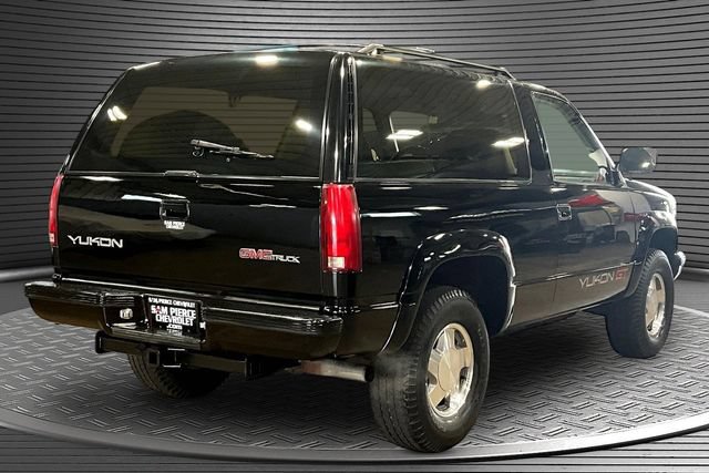 Used 1993 GMC Yukon 4WD 2-Door image 6