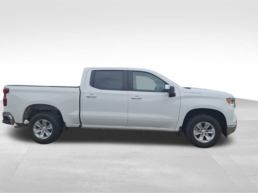 Used 2025 Chevrolet Silverado 1500 LT image 9