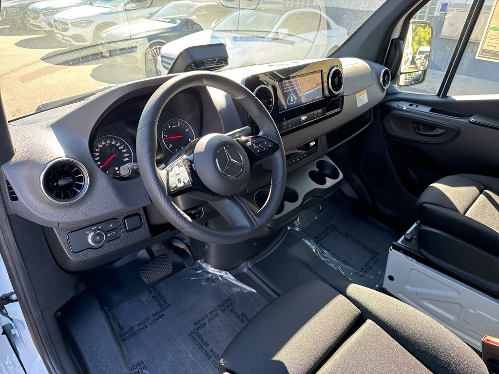 New 2025 Mercedes-Benz Sprinter 3500 image 12