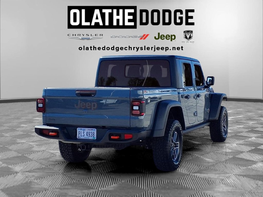 Used 2026 Jeep Gladiator Mojave AWD/4WD image 29