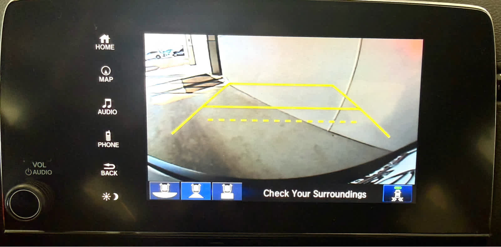 Used 2020 Honda CR-V Touring image 14