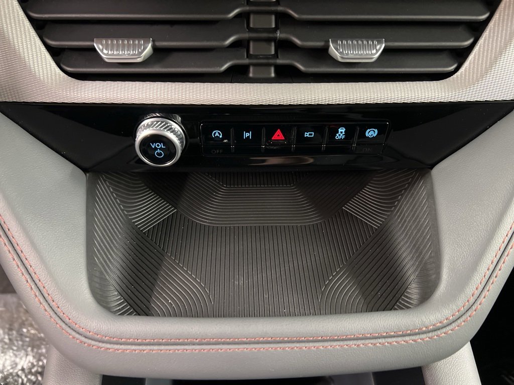 New 2026 Ford Explorer Active image 14