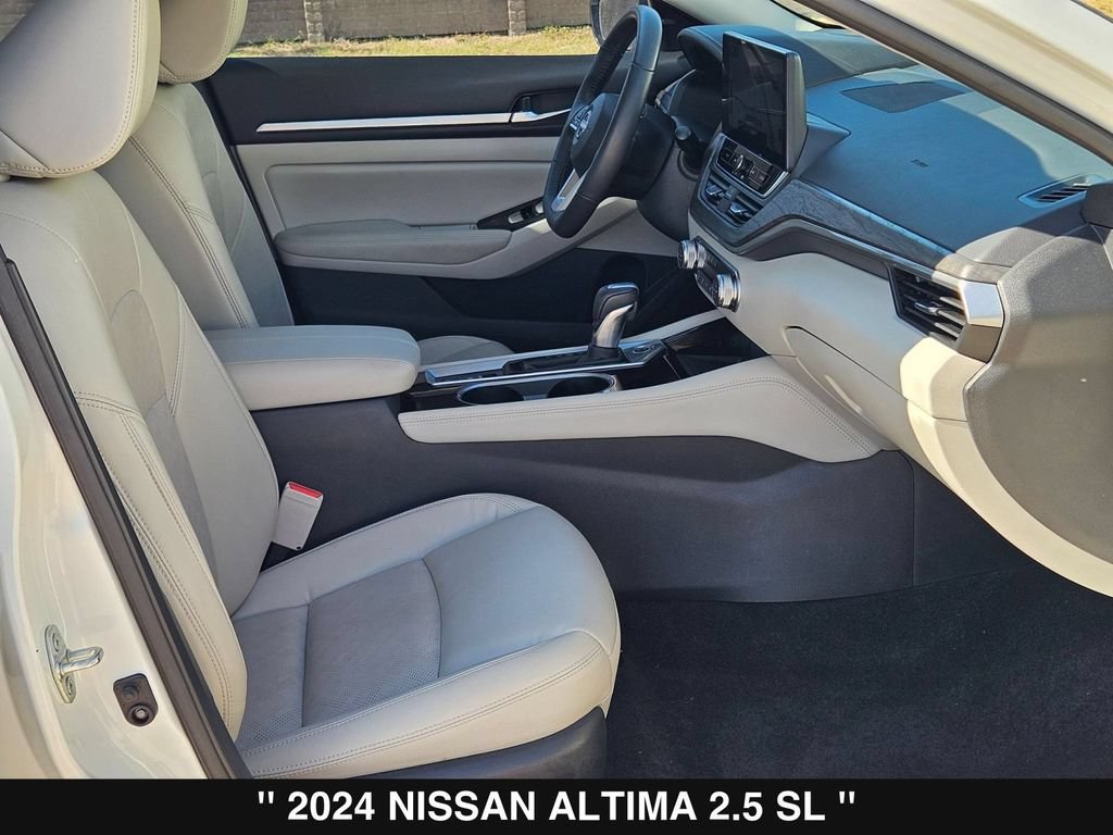 Used 2024 Nissan Altima 2.5 SL FWD image 29