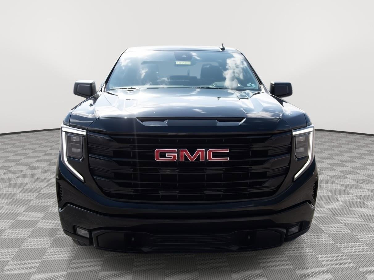 Used 2023 GMC Sierra 1500 Elevation image 9