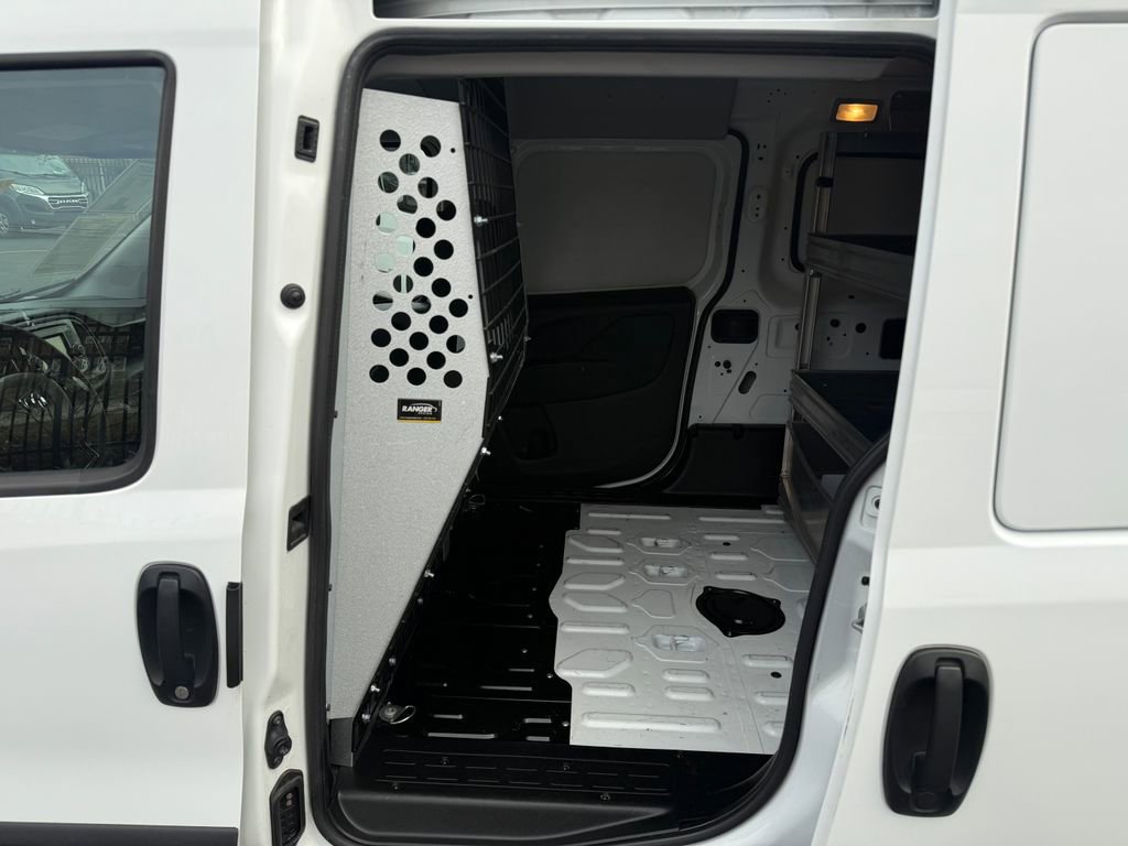 Used 2022 RAM ProMaster City Tradesman image 17