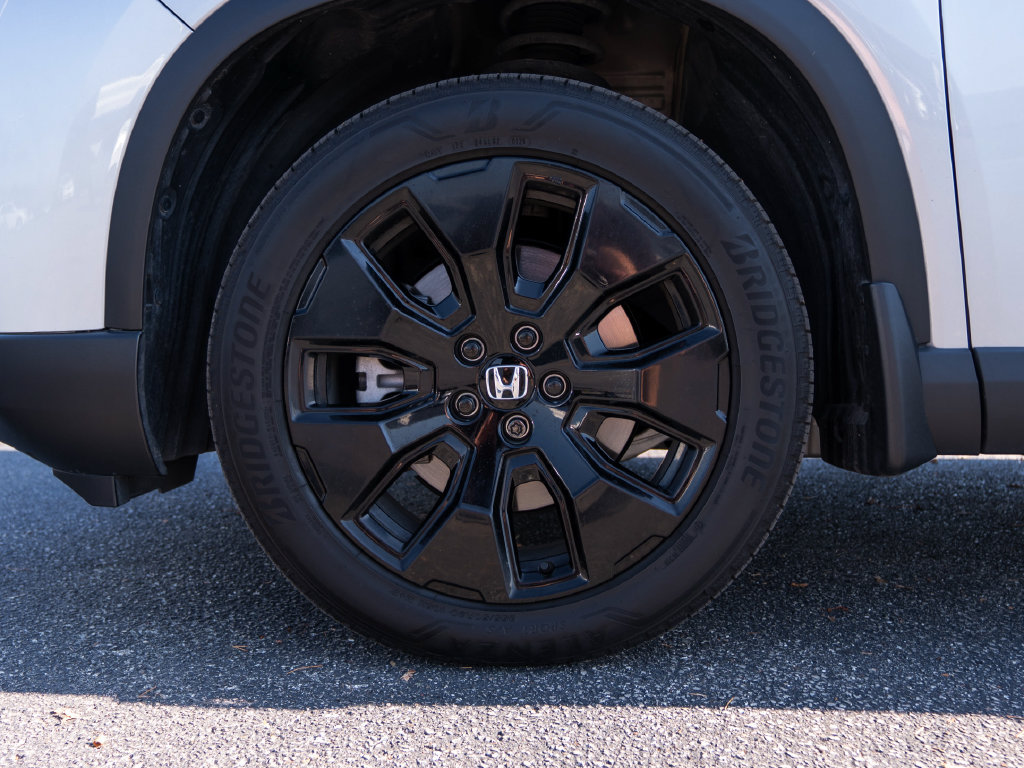 Used 2026 Honda Pilot Black Edition image 14