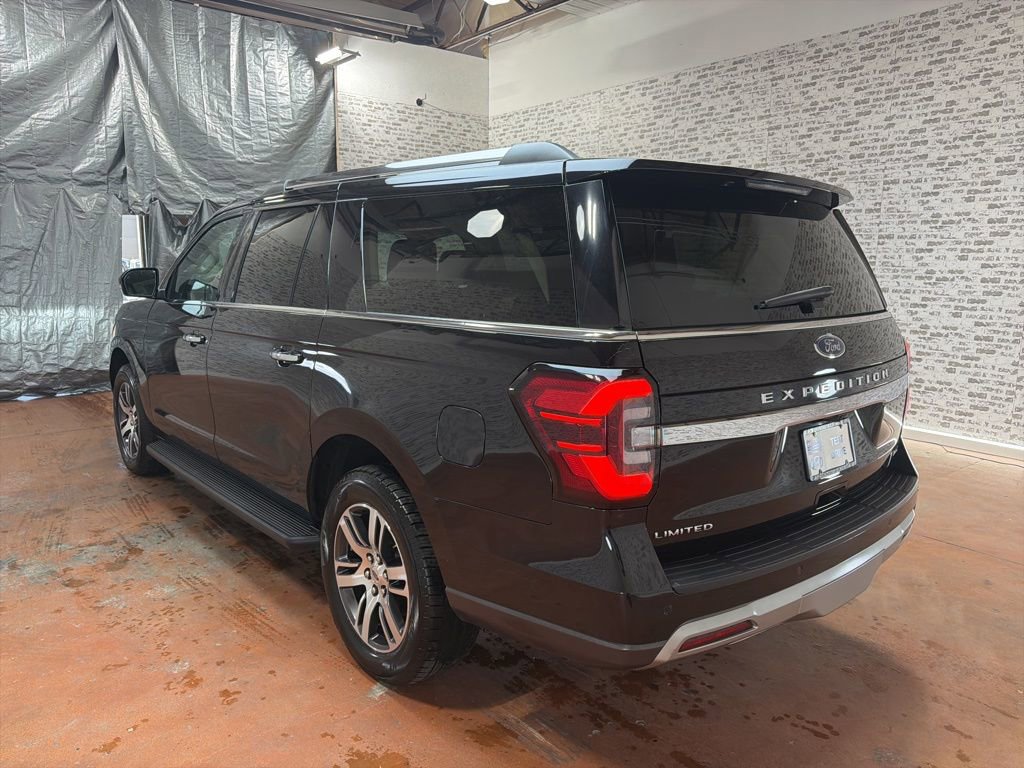 Used 2024 Ford Expedition Max Limited RWD image 5