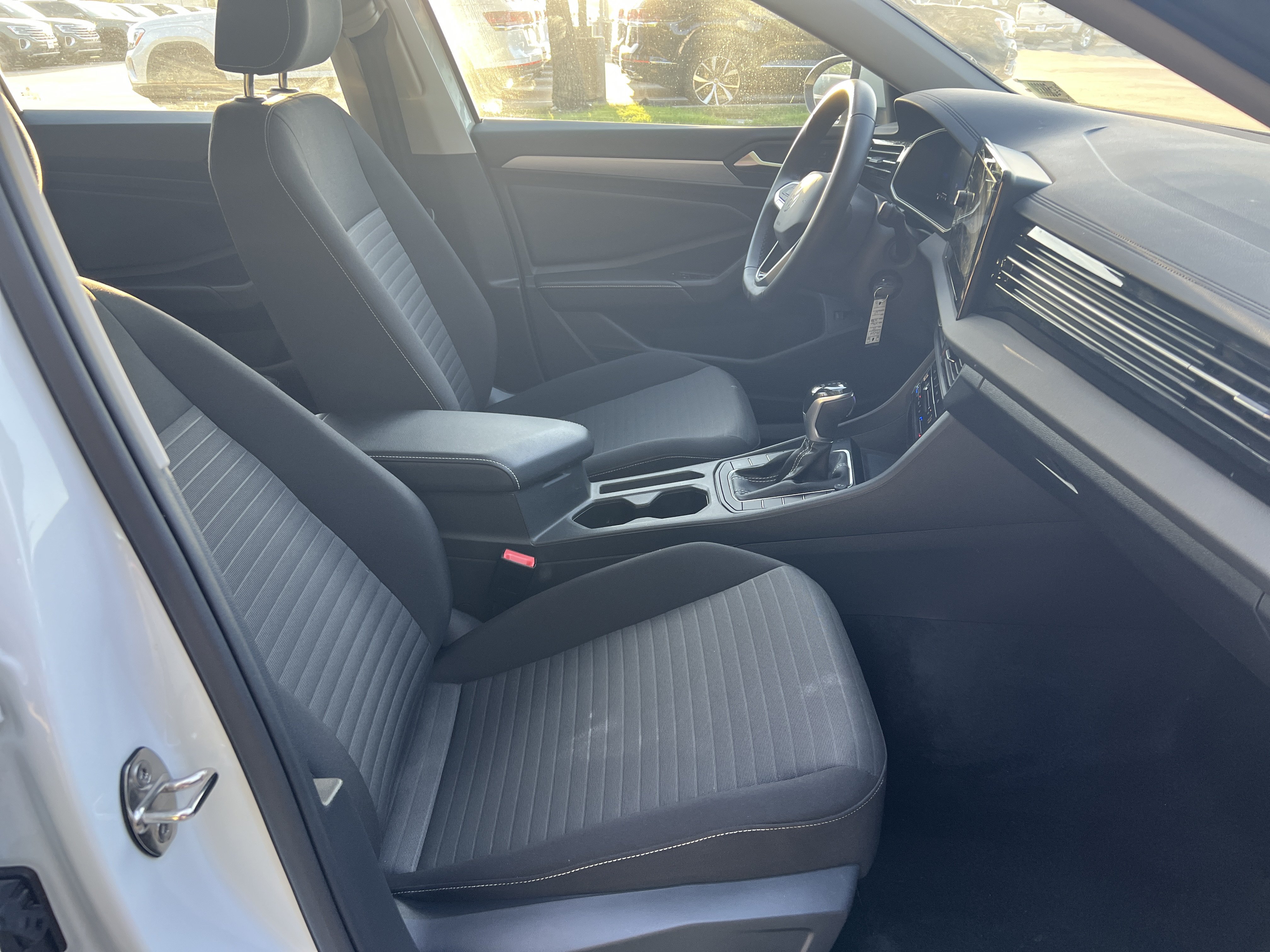 Used 2025 Volkswagen Jetta S FWD image 27