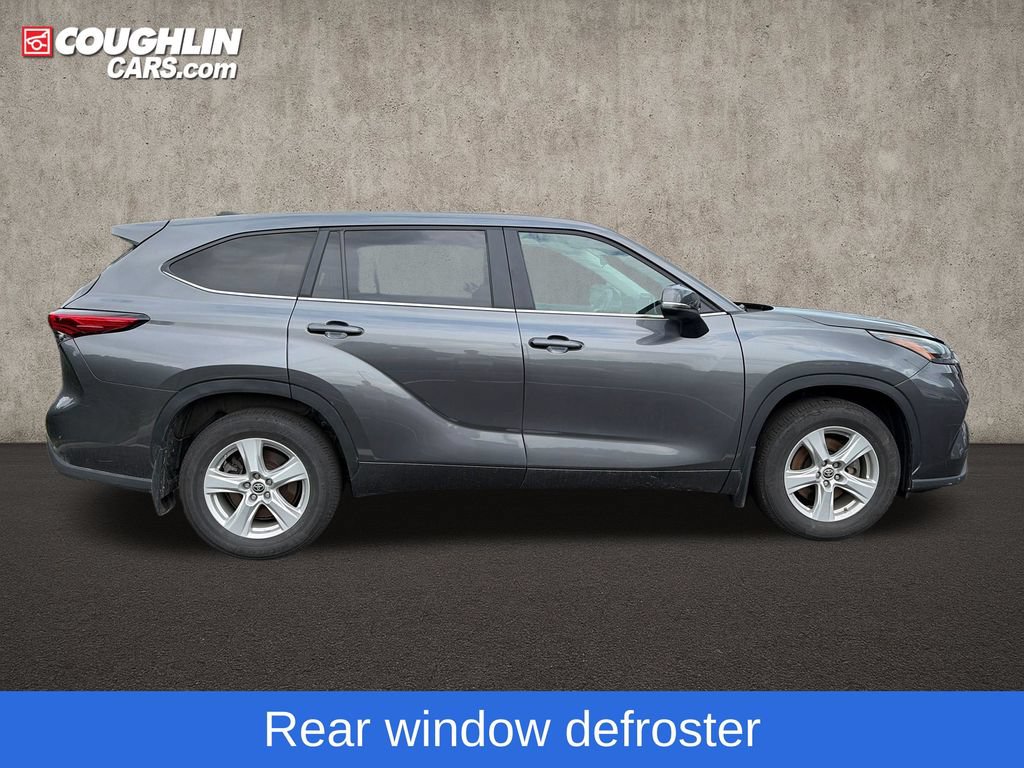 Used 2023 Toyota Highlander L FWD image 10