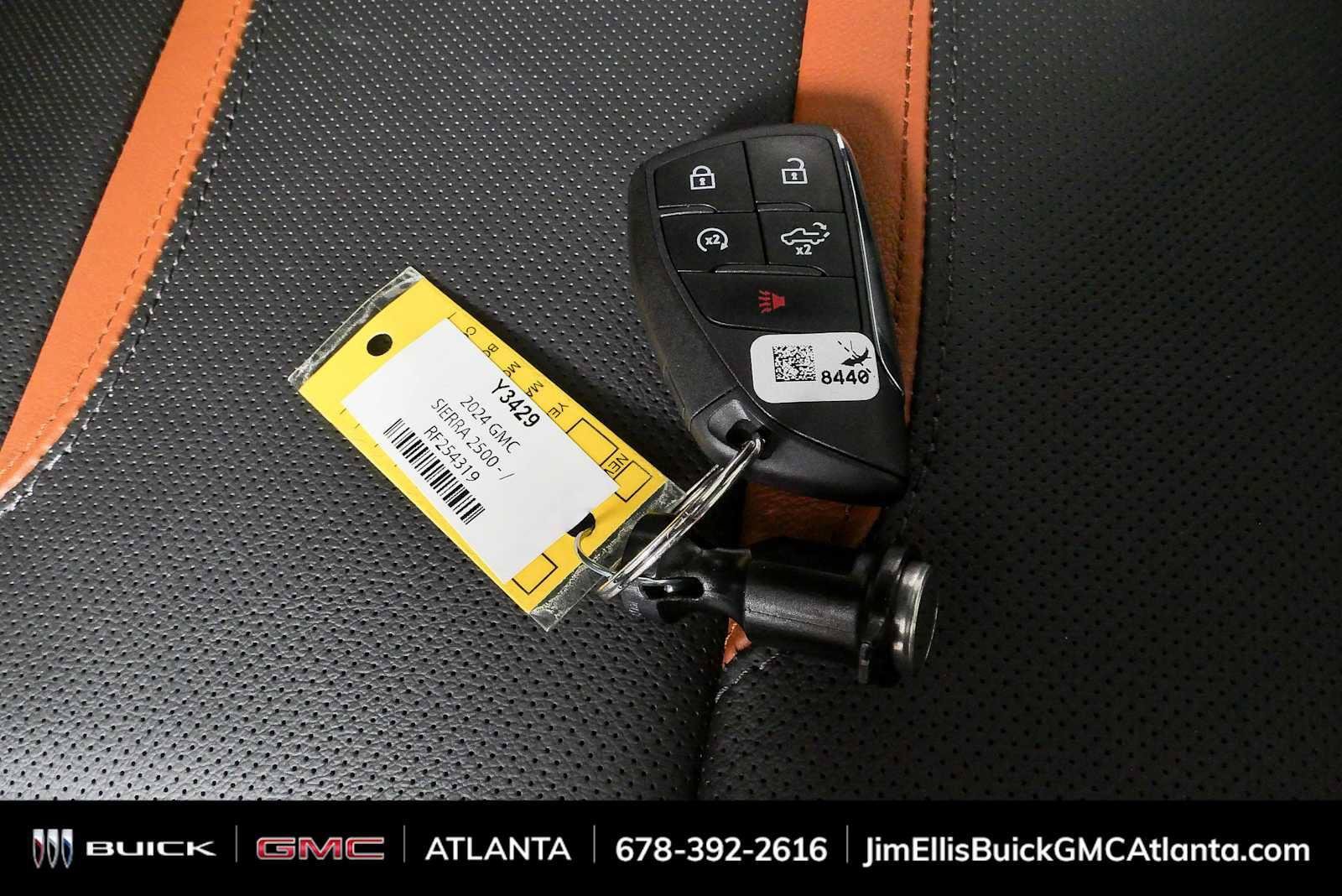 Certified 2024 GMC Sierra 2500 AT4 w/ AT4 Premium Plus Package AWD/4WD image 25