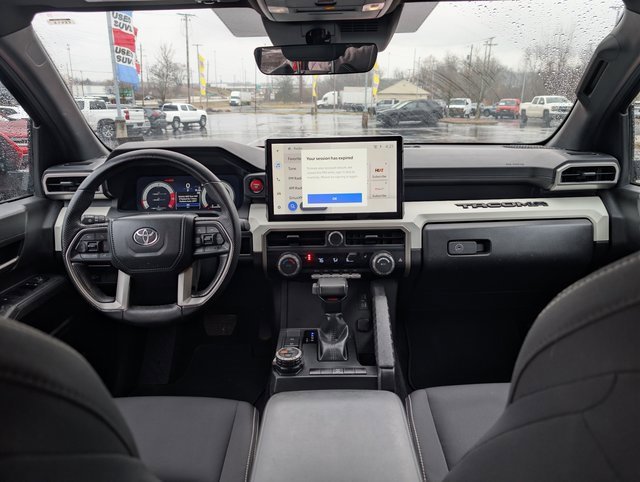 Used 2024 Toyota Tacoma TRD Off-Road image 11