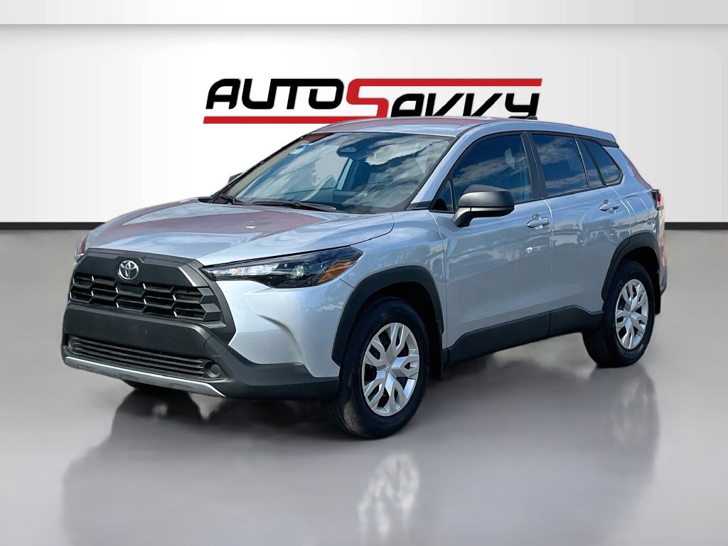 Used 2026 Toyota Corolla Cross L FWD image 3