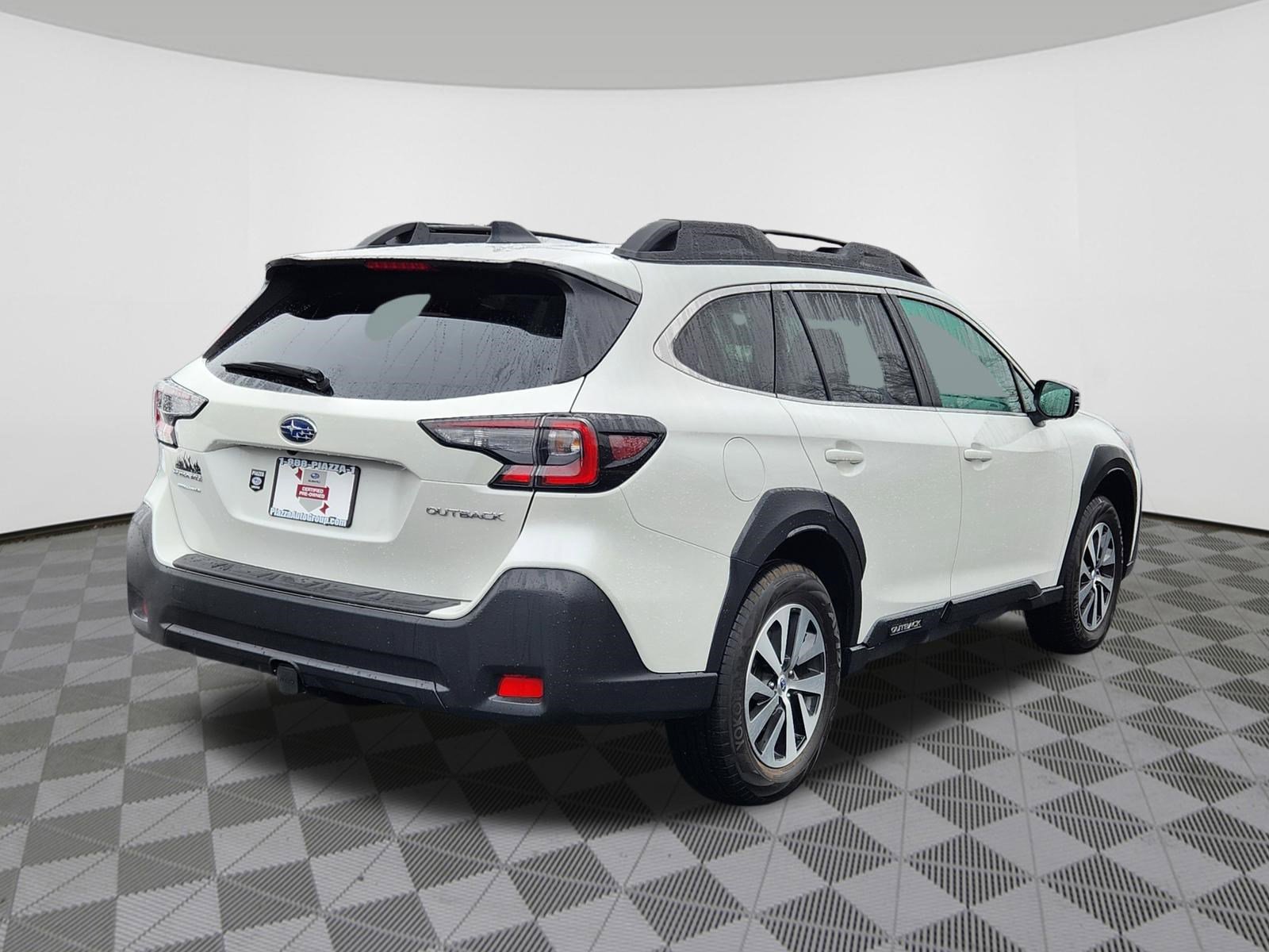 Certified 2025 Subaru Outback Premium w/ Popular Package #1A image 4