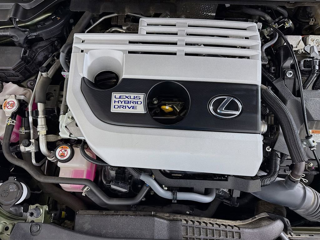 Certified 2021 Lexus UX 250h w/ Accessory Package (Z2) image 32