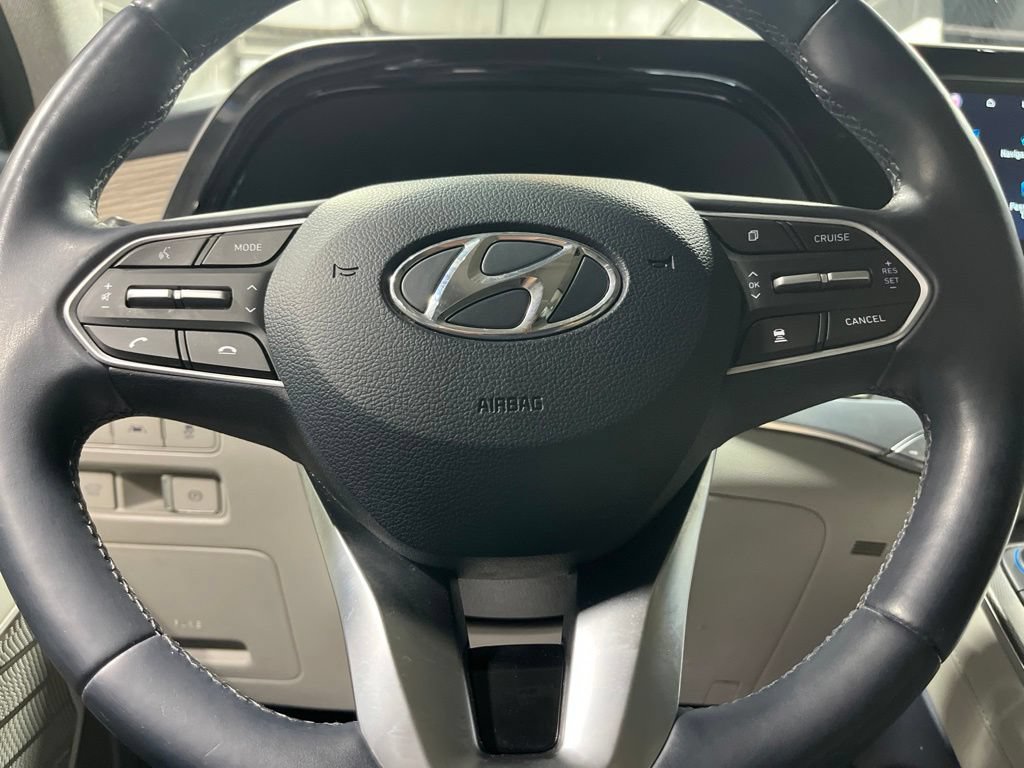 Used 2022 Hyundai Palisade Limited w/ Cargo Package AWD/4WD image 21