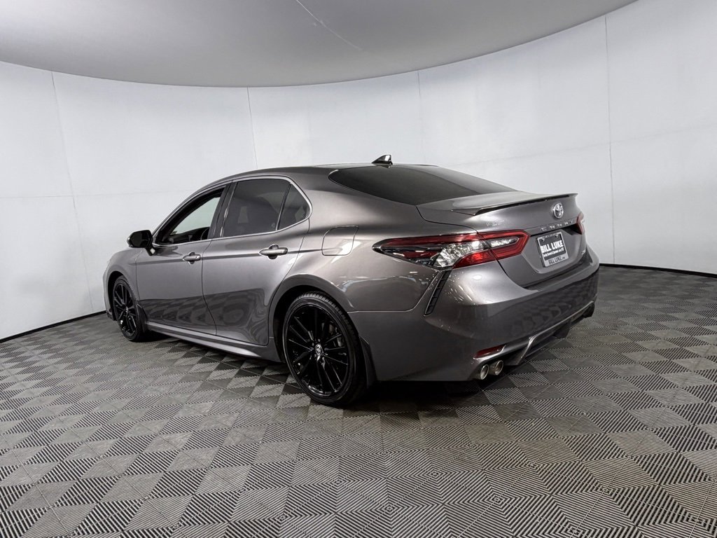 Used 2023 Toyota Camry XSE image 7